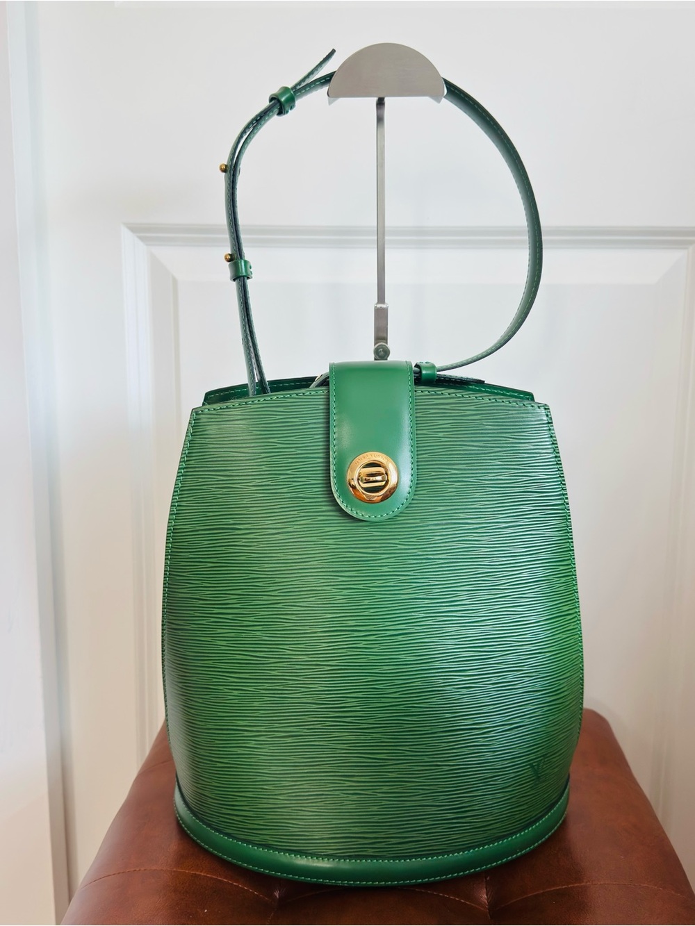 Louis Vuitton Epi Leather Cluny Green Shoulder Bags